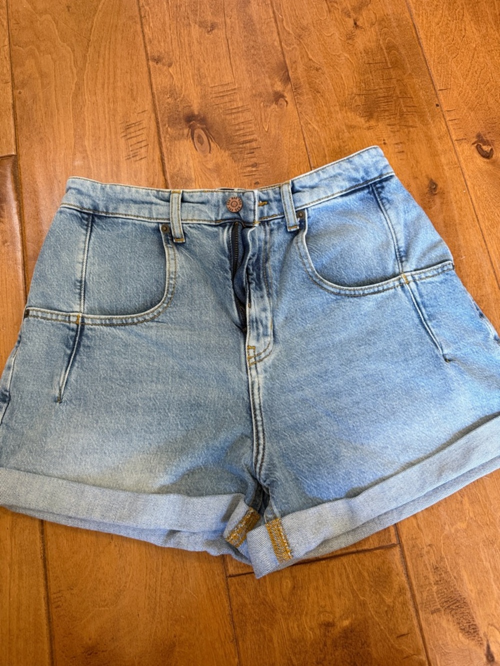 Urban outfitters BDG Light Wash High-Rise Rolled Hem Jean Shorts